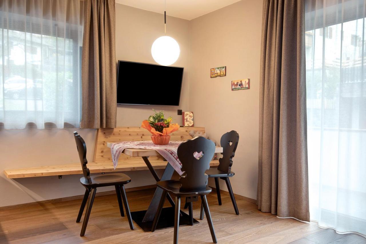 Apartment Silvy Am Schlern フィエー エクステリア 写真